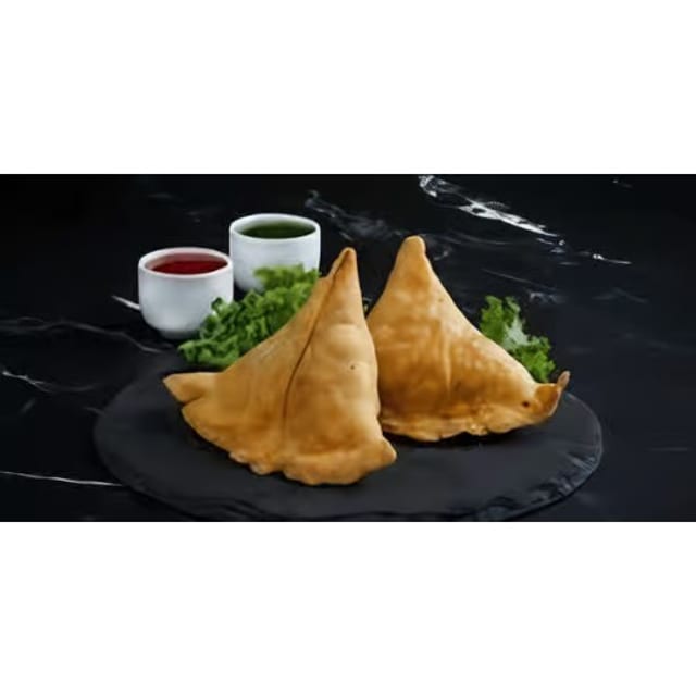 Samosa (2pcs).